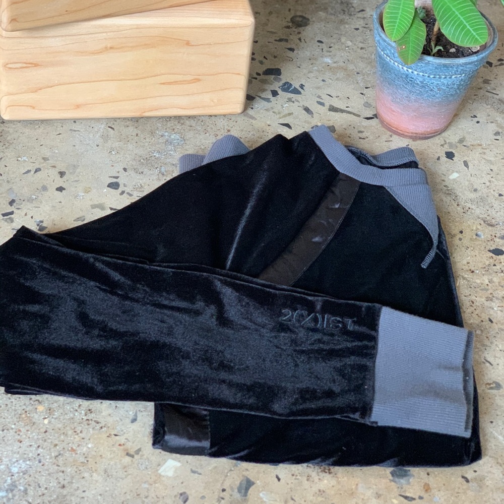 Men’s 2(X)IST Velour Sweater